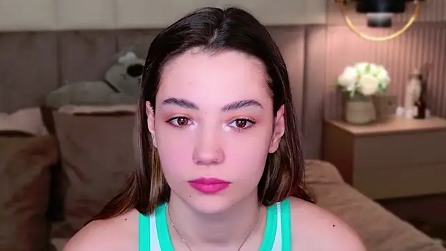 Alice Deleon online show from 2, 3, 2025