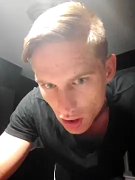 Ruanie online show from 16, 4, 2026