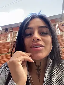 Emily sharlot online show from 28, 9, 2025