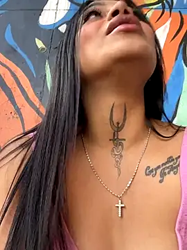 Emily sharlot online show from 26, 9, 2025