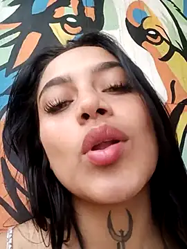 Emily sharlot online show from 28, 2, 2025