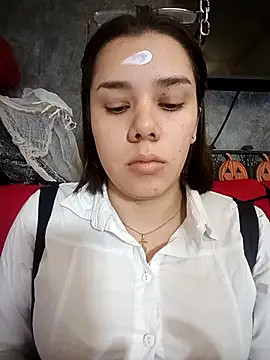 EmmaSulivan online show from 30, 9, 2025