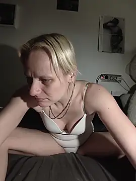 Miss candymandy online show from 8, 2, 2026