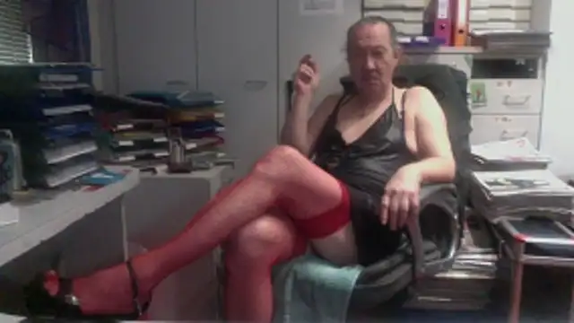 HMStraps01 online show from 26, 2, 2026