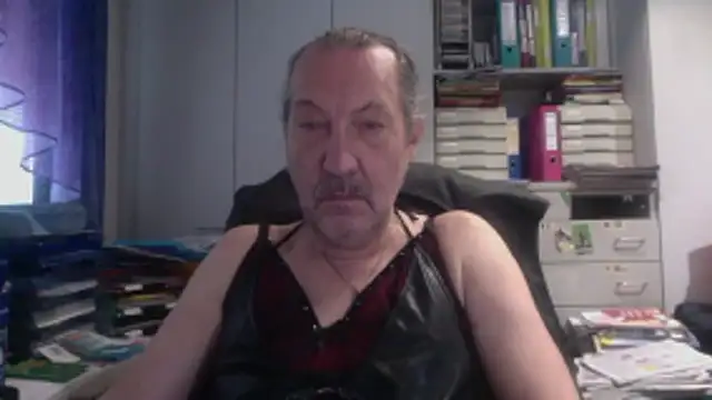 HMStraps01 online show from 17, 1, 2026