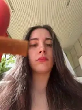 sexymelli18 online show from 3, 5, 2026
