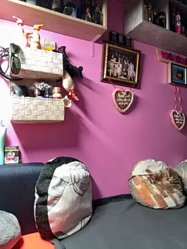 Snapshot of sexymelli18 chatting on 24, 11, 2025 sexymelli18 online show from 24, 11, 2025