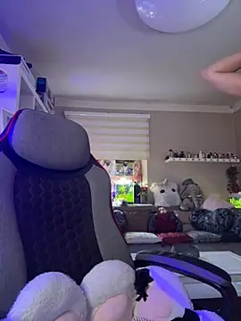 Snapshot of sexymelli18 chatting on 12, 9, 2025 sexymelli18 online show from 12, 9, 2025