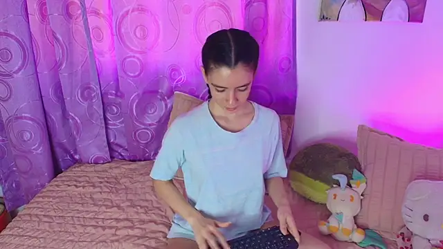 Peach Rose  online show from 5, 11, 2025