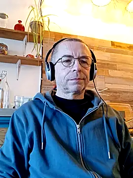 Xavspank2 online show from 7, 1, 2026