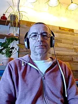 Xavspank2 online show from 10, 3, 2026