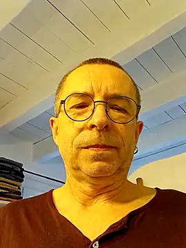 Xavspank2 online show from 12, 2, 2026