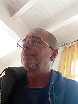 Xavspank2 online show from 9, 10, 2025