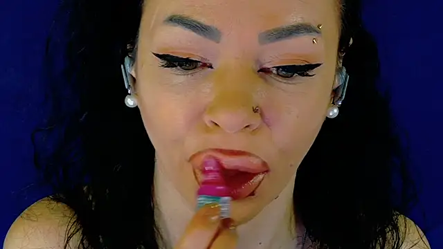 Sophie-Rosenfeld online show from 24, 10, 2025