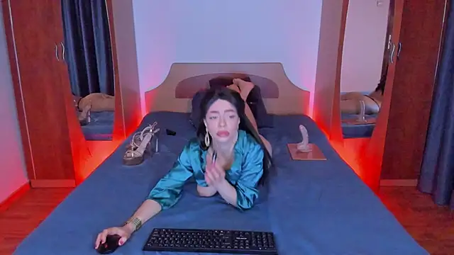 Sophie-Rosenfeld online show from 21, 3, 2025