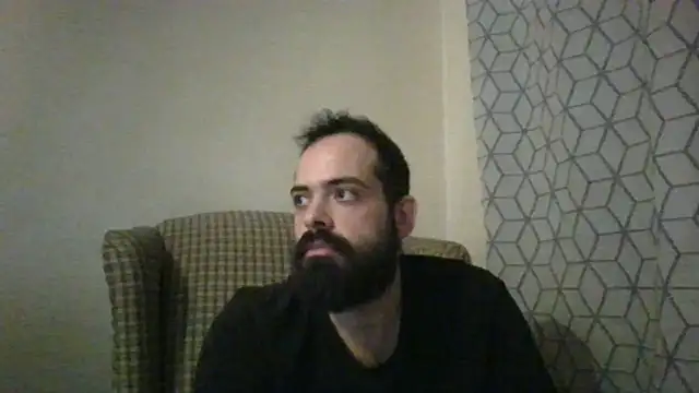 guccititi online show from 26, 11, 2025