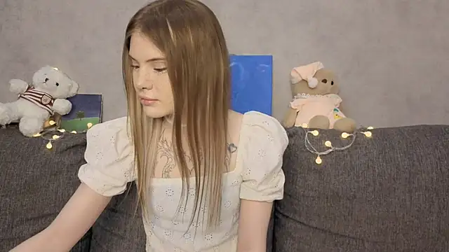 CarolinePepper online show from 31, 5, 2026