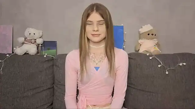CarolinePepper online show from 27, 5, 2026