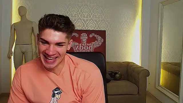 MaxKaiden online show from 24, 9, 2025