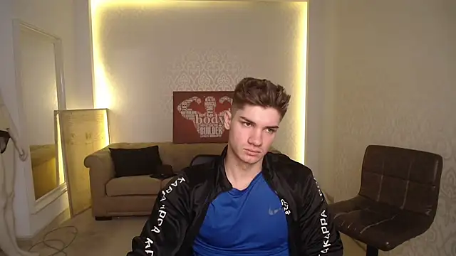 MaxKaiden online show from 14, 3, 2025