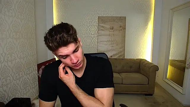 MaxKaiden online show from 11, 10, 2025