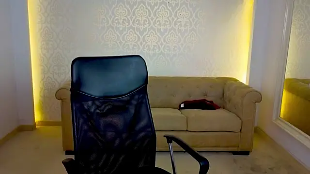 MaxKaiden online show from 16, 5, 2026