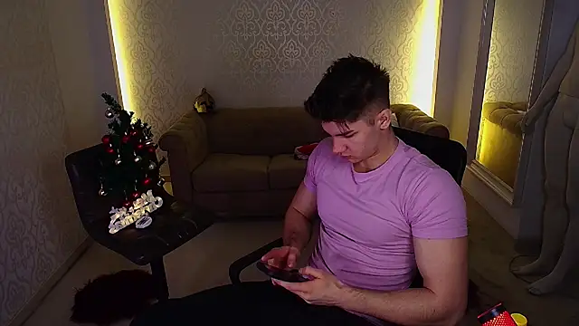 MaxKaiden online show from 27, 11, 2025