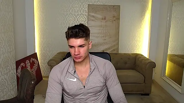 MaxKaiden online show from 5, 10, 2025