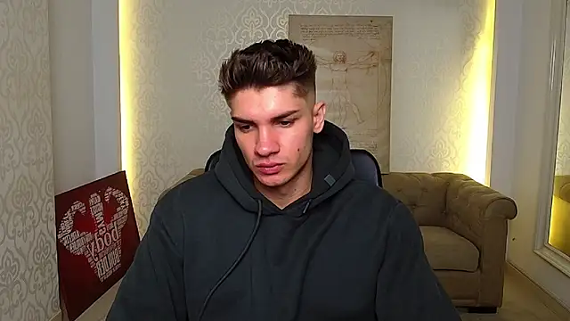 MaxKaiden online show from 6, 10, 2025