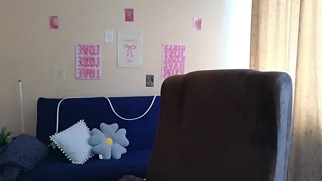 Sandra Snowflake online show from 8, 5, 2026