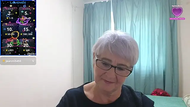 Sandra Snowflake online show from 5, 10, 2025