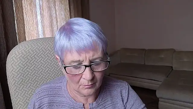 Sandra Snowflake online show from 17, 9, 2025