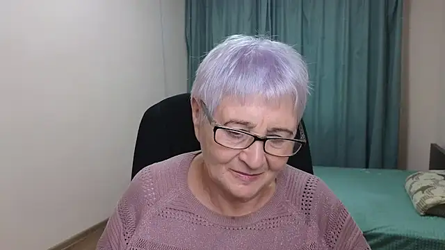 Sandra Snowflake online show from 20, 10, 2025