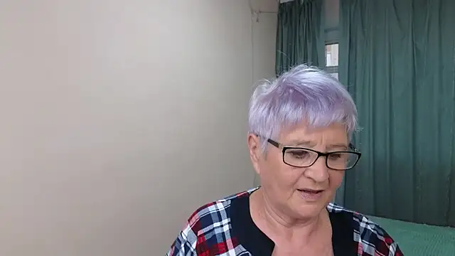 Sandra Snowflake online show from 25, 9, 2025