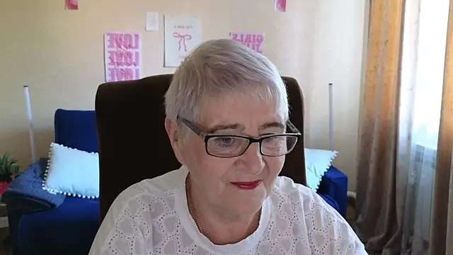 Sandra Snowflake online show from 20, 5, 2026