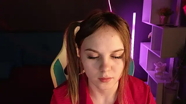 Dyna bae online show from 9, 3, 2025