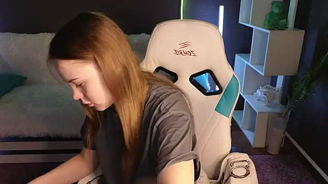 Dyna bae online show from 28, 9, 2025