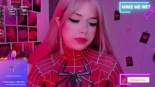 Sparkle Mona online show from 6, 3, 2025