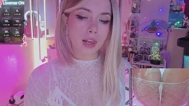 Sparkle Mona online show from 2, 12, 2025