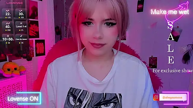 Sparkle Mona online show from 3, 3, 2025