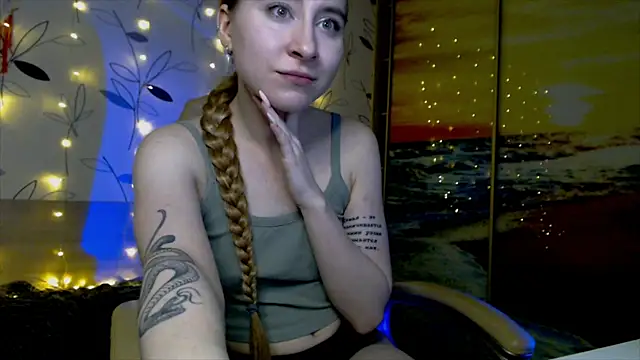 Snapshot of Ivy_dean chatting on 20, 2, 2025 Ivy dean online show from 20, 2, 2025