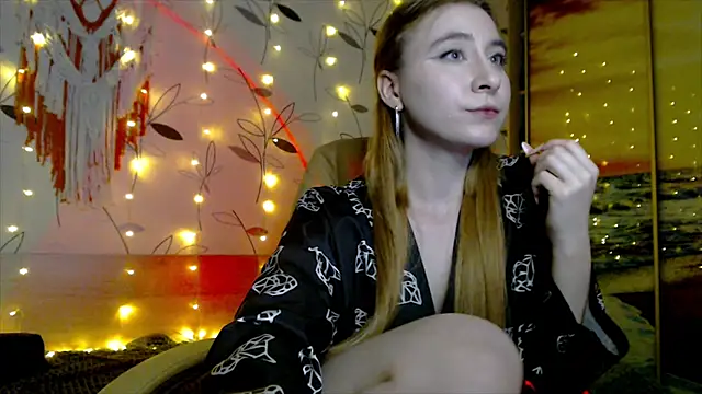 Snapshot of Ivy_dean chatting on 19, 2, 2025 Ivy dean online show from 19, 2, 2025