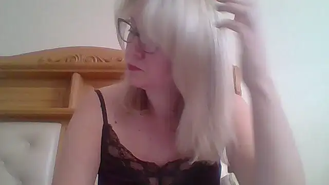 Snapshot of Mary888x chatting on 26, 2, 2025 Mary888x online show from 26, 2, 2025