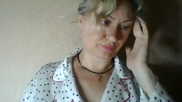 Snapshot of Mary888x chatting on 12, 6, 2026 Mary888x online show from 12, 6, 2026