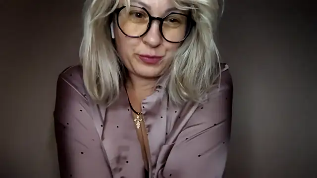 Snapshot of Mary888x chatting on 26, 9, 2025 Mary888x online show from 26, 9, 2025