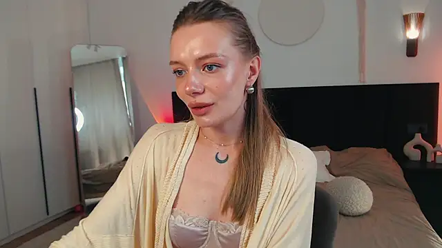 LunaticaBae online show from 22, 5, 2026