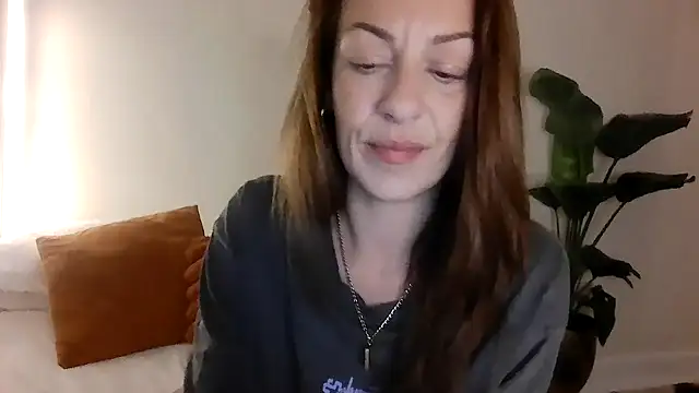 Edenfox- online show from 6, 3, 2026
