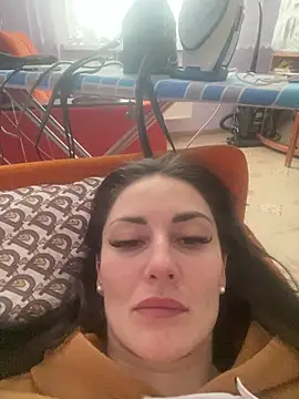 Veronicavirus online show from 20, 2, 2025