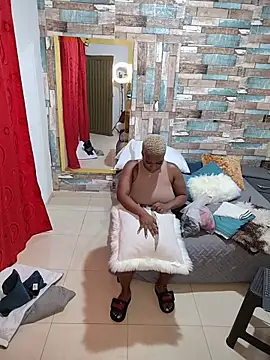 Snapshot of DashaSousaa chatting on 6, 4, 2026 DashaSousaa online show from 6, 4, 2026