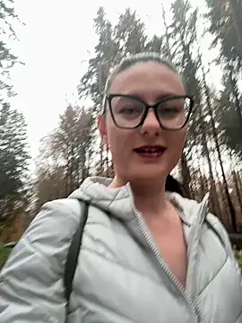 AvaFlowers6 online show from 2, 11, 2025